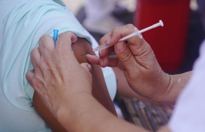 El Ministerio de Salud extiende rango de vacunación por brote de tosferina en cuatro provincias