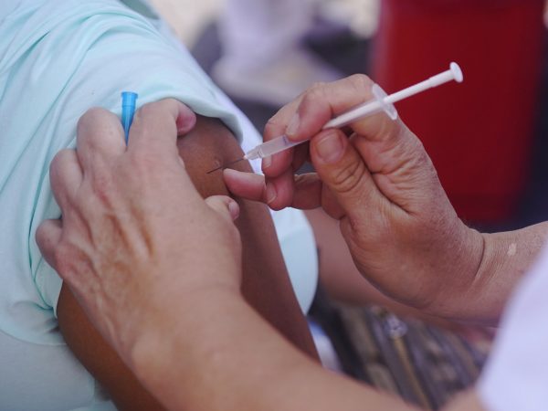 El Ministerio de Salud extiende rango de vacunación por brote de tosferina en cuatro provincias