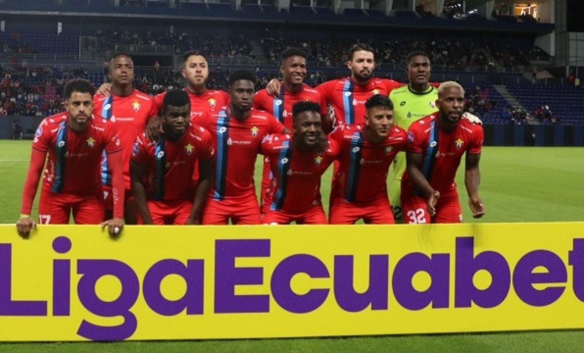 Jugadores de El Nacional aseguran que le deben varios meses de sueldo. FOTO: API