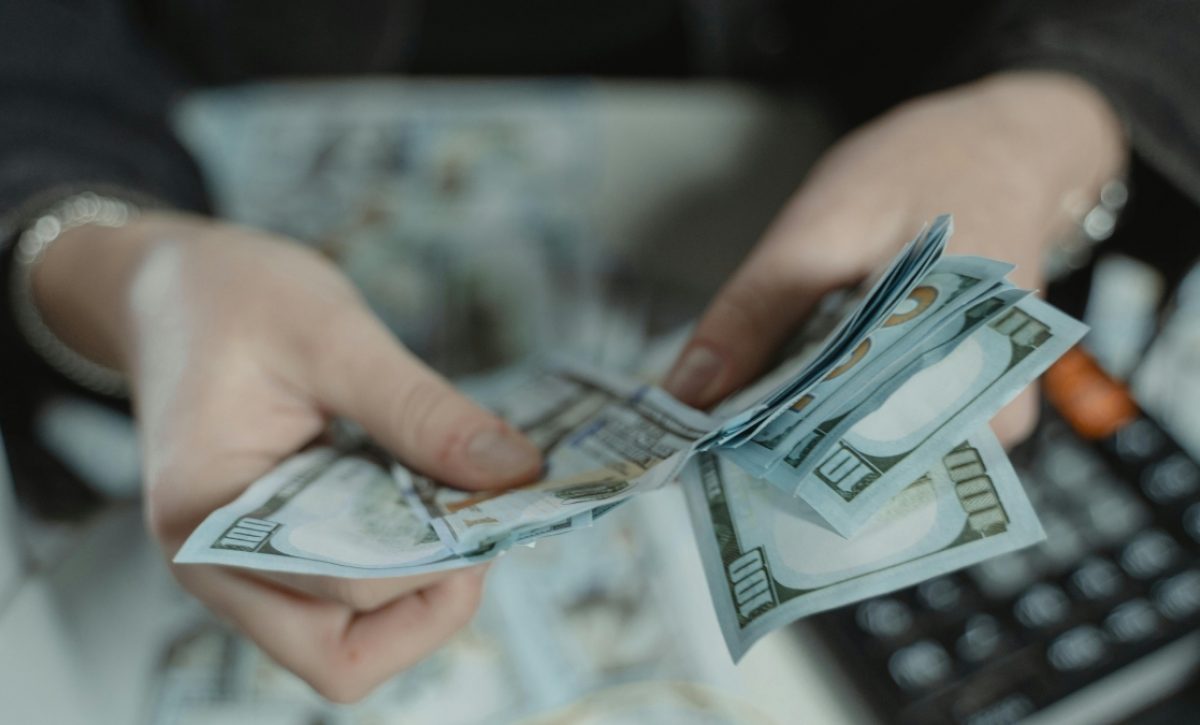 El SRI recupera 9.3 millones de dólares para el Estado con la revocatoria de dos sentencias determinadas como legítimas. (Pexels).