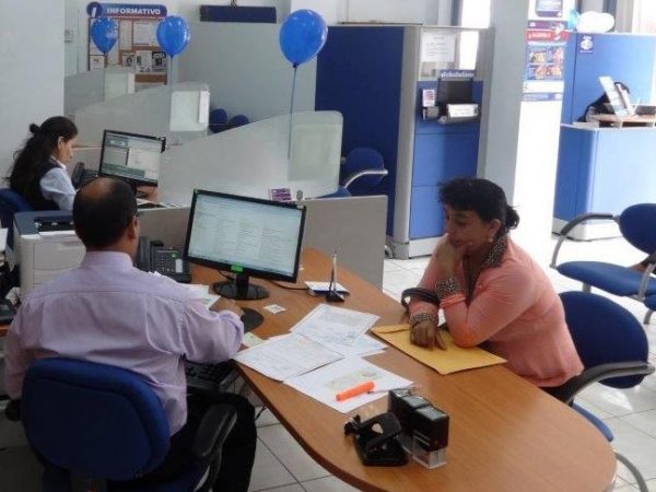 El Servicio de Rentas Internas (SRI) comenzó la devolución de saldos a favor del Impuesto a la Renta correspondiente al año 2023.