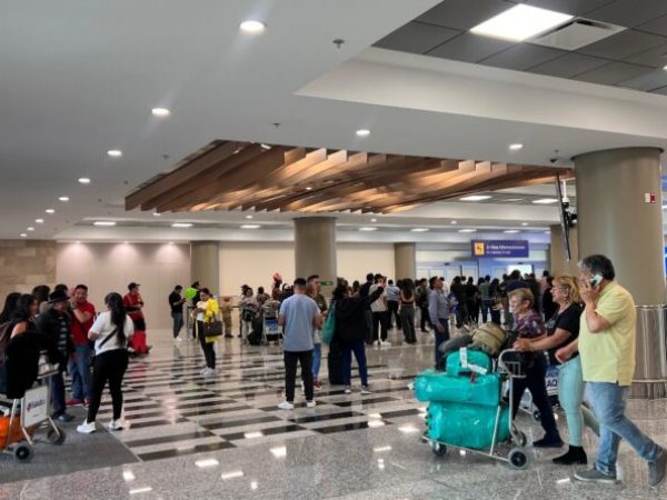 El aeropuerto Mariscal Sucre inaugura espacio para mejorar arribo de pasajeros del extranjero