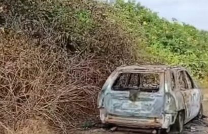 El auto se consumió en su totalidad por lo que se desconoce su procedencia.