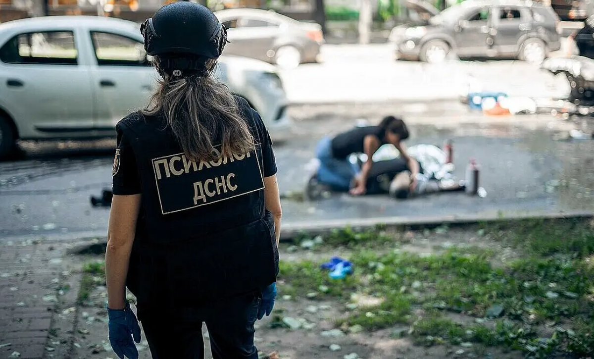 El bombardeo, que dejó decenas de heridos, afectó la avenida Shevchenko