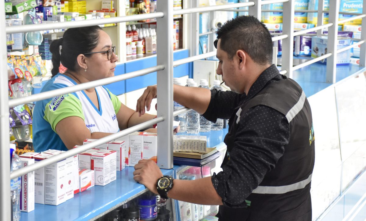 El canal farmacias en Ecuador muestra un portafolio más reducido y especializado según un informe. FOTO: El Diario