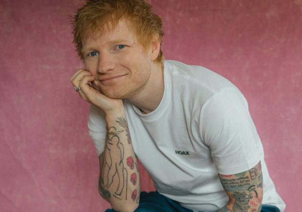 El cantante británico Ed Sheeran lanzó su nuevo material discográfico, denominado Play. FOTO: teddysphotos (Instagram).