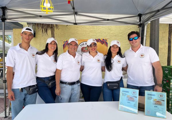 El ceviche ecuatoriano de la familia 'Caramelo' triunfa en Florida con el impulso de Alejandra Jaramillo