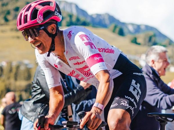 El ciclista ecuatoriano Richard Carapaz confirmó su participación en el Giro de Rigo 2025, que se celebrará por primera vez en las calles de Quito.