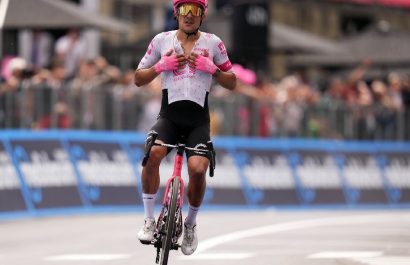 El ciclista ecuatoriano Richard Carapaz se impuso en la etapa 11 del Giro de Italia 2025, disputada este miércoles en una jornada de media montaña.