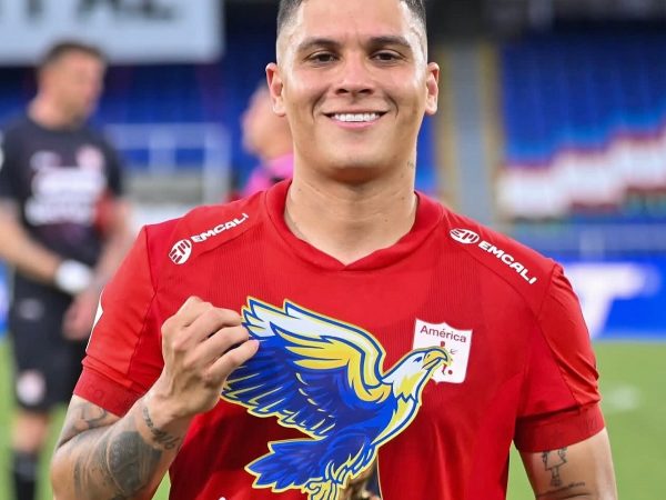 El colombiano Juan Fernando Quintero rechazó la oferta de Liga de Quito.
