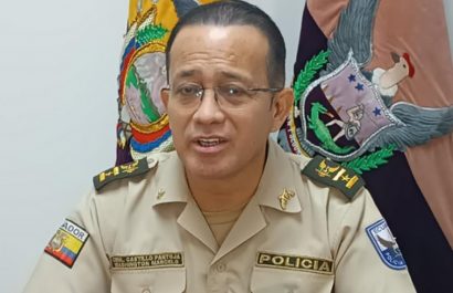 El coronel Marcelo Castillo, jefe policial de Daule, y un agente del Grupo de Intervención y Rescate (GIR) resultaron heridos.