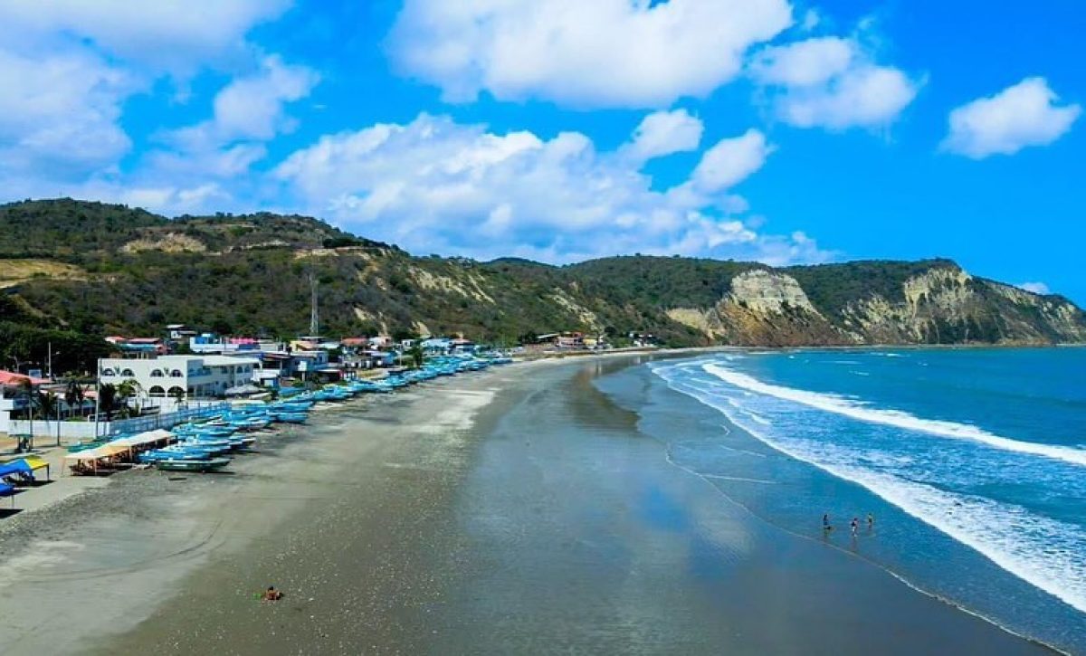 El corredor gastronómico no solo pretende atraer a más visitantes, sino también mejorar la competitividad de los negocios ya existentes en la playa.