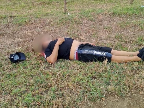 El cuerpo baleado hallado en la vía Tosagua-Bahía era de un pescador de Jaramijó.