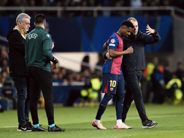 El delantero español Ansu Fati tuvo minutos en Champions League con el FC Barcelona.
