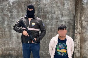 El detenido fue puesto a órdenes de las autoridades judiciales.