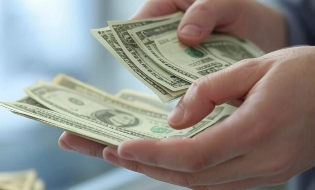 El dólar se deprecia frente al Euro