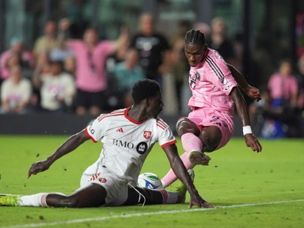 El ecuatoriano Allen Obando debutó con el Inter Miami.