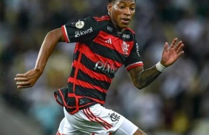 El ecuatoriano Gonzalo Plata será baja para el duelo de Flamengo ante Liga de Quito.