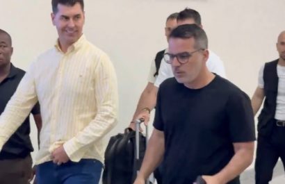 El entrenador español Ismael Rescalvo aterrizó la tarde de este sábado 21 de junio en el Aeropuerto Internacional José Joaquín de Olmedo de Guayaquil.