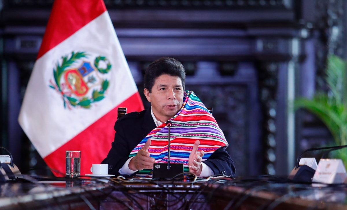 El expresidente peruano Pedro Castillo seguirá en prisión, tras fallo de juez