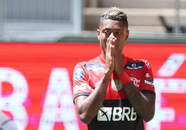 El futbolista brasileño Bruno Henrique.