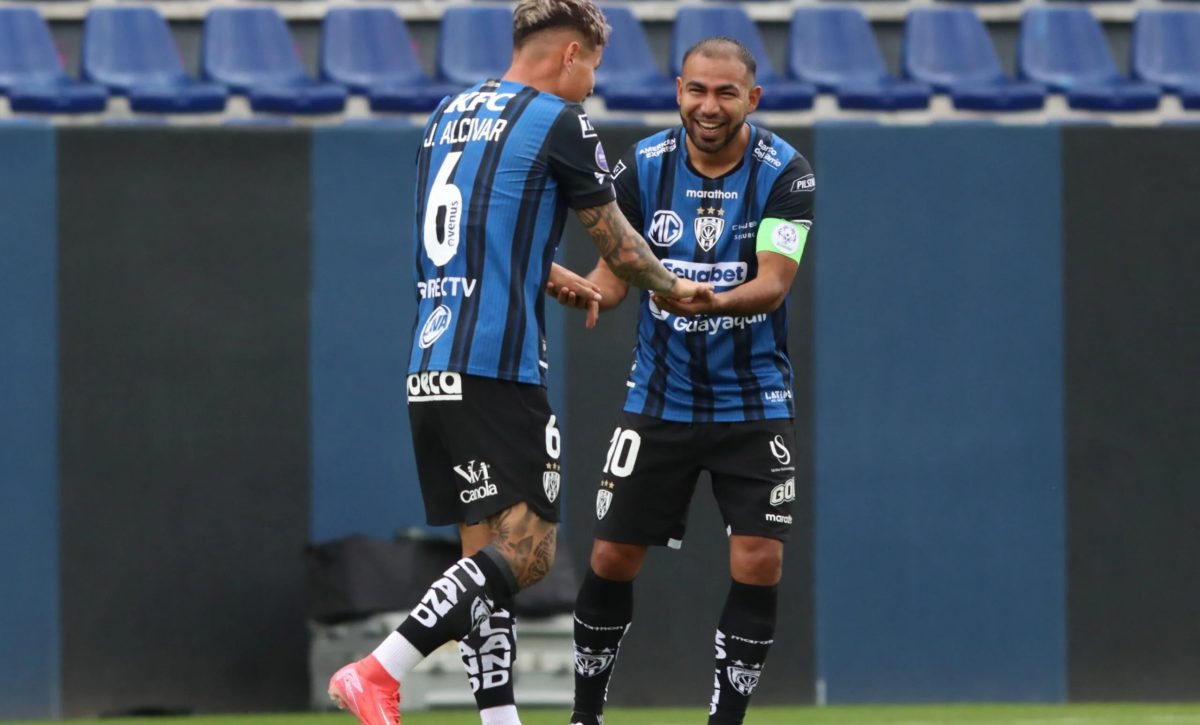 El-lider-Independiente-del-Valle-vence-por-4-0-a-Tecnico-Universitario-dos-goles-fueron-de-manabitas-scaled