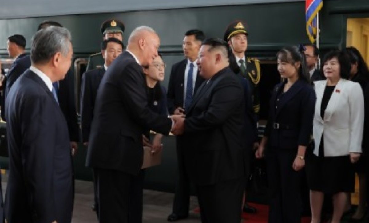 El líder de la República Popular Democrática de Corea (RPDC), Kim Jong-un, llegó este martes 2 de septiembre a China.