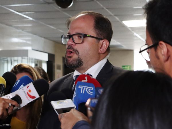 El ministro del Interior a los jueces de Manabí No me llamen, no me busquen, no tenemos nada que hablar
