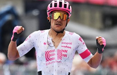 El neerlandés Olav Kooij, del equipo Visma-Lease a Bike, se impuso al sprint en la etapa 12 del Giro de Italia 2025.