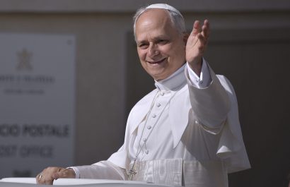 El papa León XIV confirma que el Vaticano está dispuesto a ser anfitrión de las negociaciones de paz entre Rusia y Ucrania