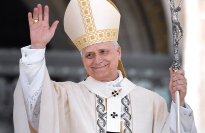 El papa León envía un contundente mensaje a los influencers Sean agentes de comunión
