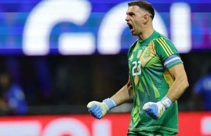 El portero argentino Emiliano Martínez.