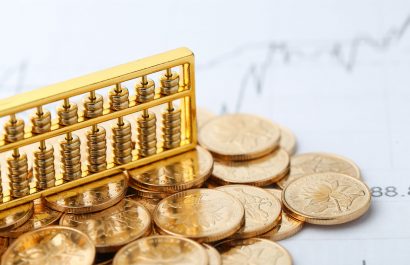 El precio del oro alcanza niveles históricos por factores globales