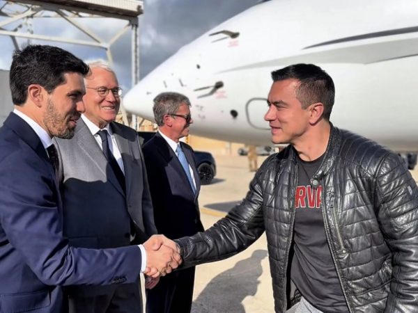 El presidente Daniel Noboa arribó a Italia para ser parte del funeral del papa Francisco