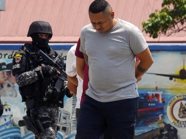 El presidente Daniel Noboa declaró a alias Fede como objetivo militar tras su escape de la Penitenciaría del Litoral.