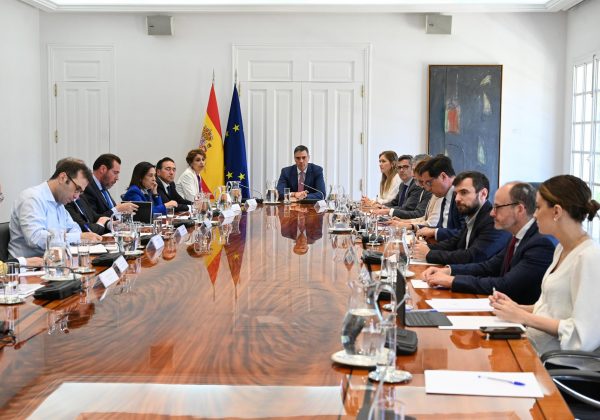 El presidente Pedro Sánchez afirma que no hay causas firmes y pide no especular ante el apagón eléctrico