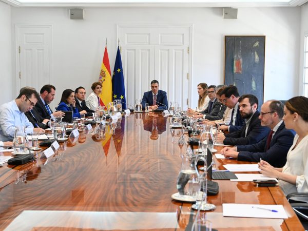 El presidente Pedro Sánchez afirma que no hay causas firmes y pide no especular ante el apagón eléctrico