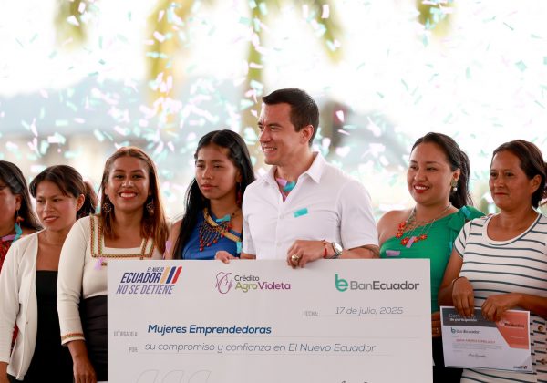 El programa Crédito Agro Violeta transforma la vida de mujeres rurales empoderando sus proyectos agrícolas