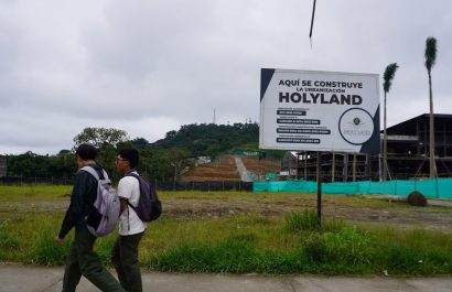 El proyecto Holyland se expande en las faldas del cerro Bombolí, generando debate sobre urbanismo y derechos de la naturaleza.