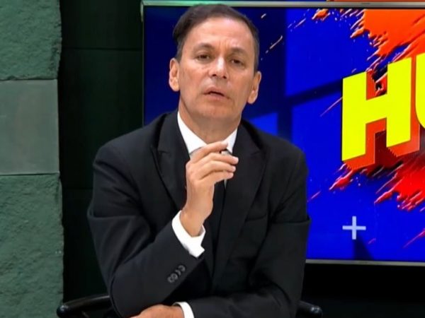 El reconocido periodista deportivo ecuatoriano Roberto Bonafont estará varios días en reposo médico