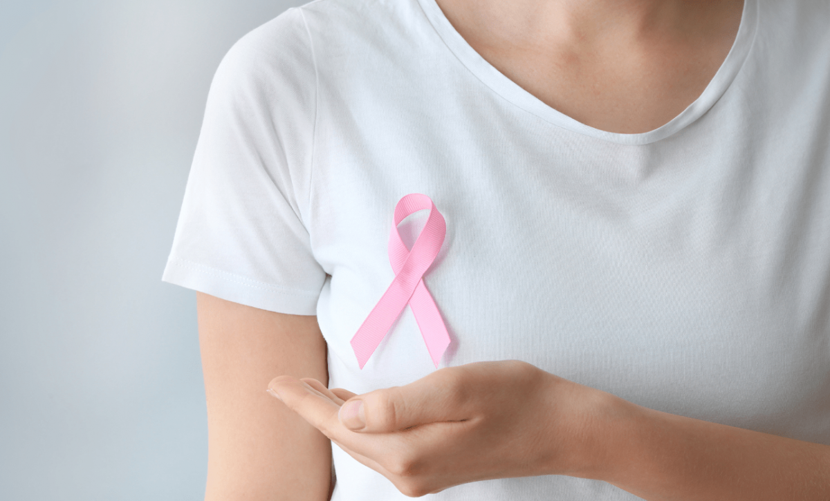 El riesgo de cáncer de mama tras la menopausia aumenta en mujeres con sobrepeso y enfermedades cardiovasculares