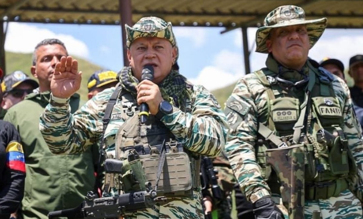El secretario general del Partido Socialista Unido de Venezuela (PSUV), Diosdado Cabello, vestido con uniforme militar. FOTO: Europa Press