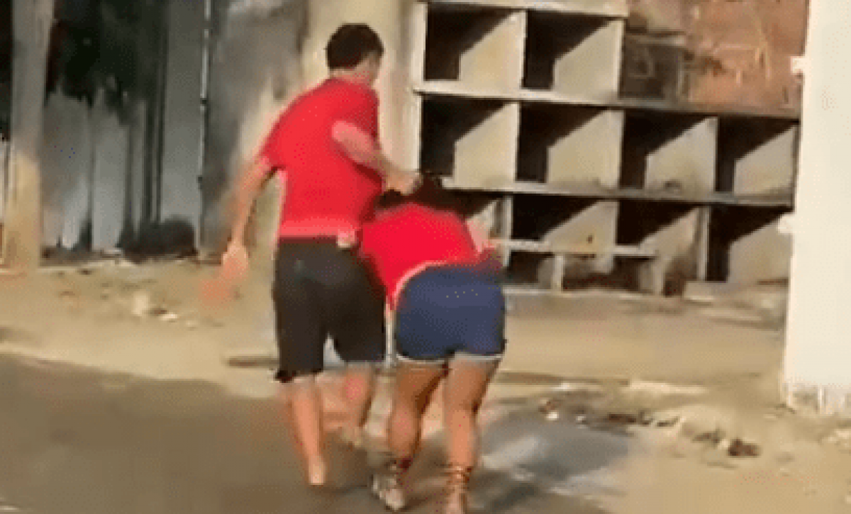 El video del momento de la agresión se ha viralizado en redes sociales