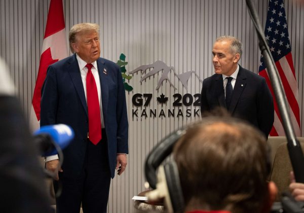 El presidente estadounidense, Donald Trump, a la izquierda, junto al primer ministro de Canadá, Mark Carney. Foto: Oficina del Primer Ministro de Canadá.