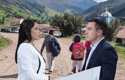 Elecciones 2025: Luisa González propone recuperar las unidades educativas del Milenio y Daniel Noboa buscará disminuir el analfabetismo digital.