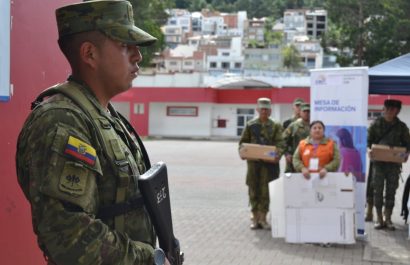 Elecciones en Ecuador: 1.800 reservistas de las Fuerzas Armadas serán desplegados en los recintos electorales del país.