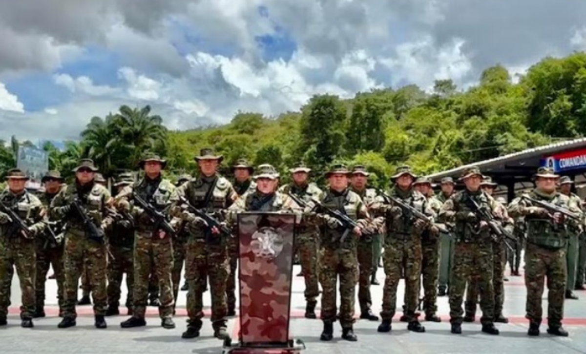Elementos de la Fuerza Armada Venezolana difundieron mensajes grabados en video en respaldo a Nicolás Maduro