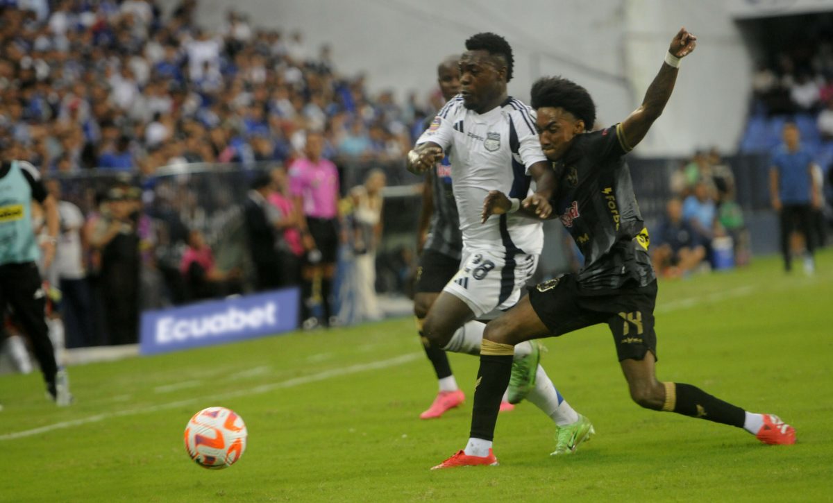 Emelec empata 1-1 con Manta FC y sigue entre los colistas