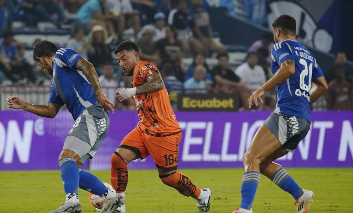 Emelec empató 1-1 ante Libertad FC este viernes 11 de abril del 2024, nuevamente de local