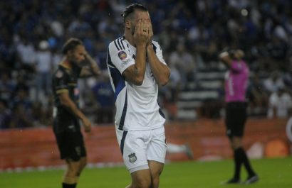 Emelec mide a Libertad FC en el estadio Capwell, urgido de una victoria